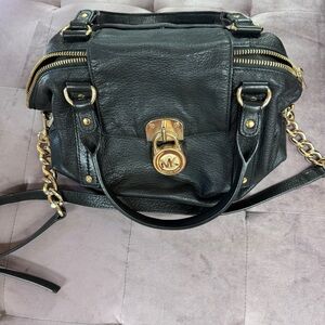 Rare Michael Kors Slouchy crossbody bag black/gold plated